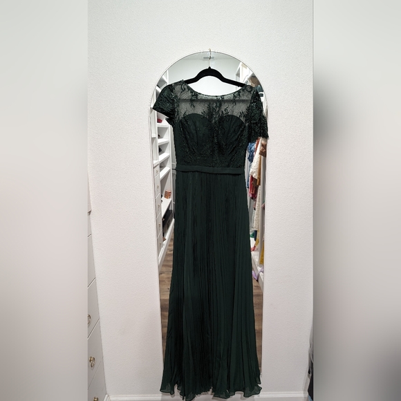 green emerald velvet dress Luxury A-line Embroidery Beaded Dark Green Long Prom Dresses Modest Ev –  SELINADRESS main image 0